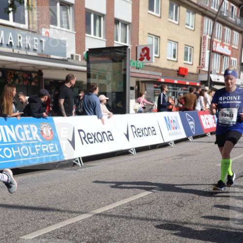 15.09.2024 - PSD Bank Halbmarathon Michael Strokosch http://msf.ph/oto/7071350 15.09.2024 12:10:10 Ziel 1211, 1639, 1649, 1836, 1864, 1881, 1993, 1998, 2170, 2196, 2308, 2546, 2547, 2877, 2915, 2937, 3144, 3187, 3538 meine-sportfotos.de