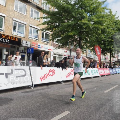 15.09.2024 - PSD Bank Halbmarathon Miley Keyser http://msf.ph/oto/7071358 15.09.2024 11:24:40 Ziel 578, 680, 1015 meine-sportfotos.de