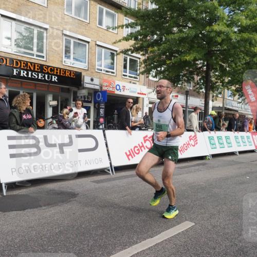 15.09.2024 - PSD Bank Halbmarathon Miley Keyser http://msf.ph/oto/7071366 15.09.2024 11:24:40 Ziel 578, 680, 1015 meine-sportfotos.de