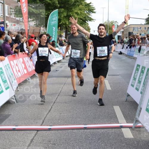 15.09.2024 - PSD Bank Halbmarathon Strokosch-Dieckow http://msf.ph/oto/7071368 15.09.2024 12:32:04 Ziel 2068, 2192, 2352, 2358, 2423, 3014, 3203, 3207, 3356, 3541 meine-sportfotos.de