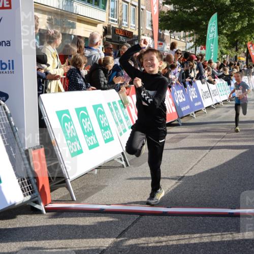 15.09.2024 - PSD Bank Halbmarathon Strokosch-Dieckow http://msf.ph/oto/7071377 15.09.2024 10:28:42 Ziel 26, 45, 89, 92, 149, 162, 183, 184, 192, 243, 273, 285 meine-sportfotos.de
