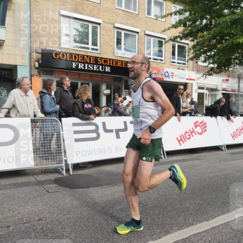 15.09.2024 - PSD Bank Halbmarathon Miley Keyser http://msf.ph/oto/7071378 15.09.2024 11:24:40 Ziel 578, 680, 1015 meine-sportfotos.de