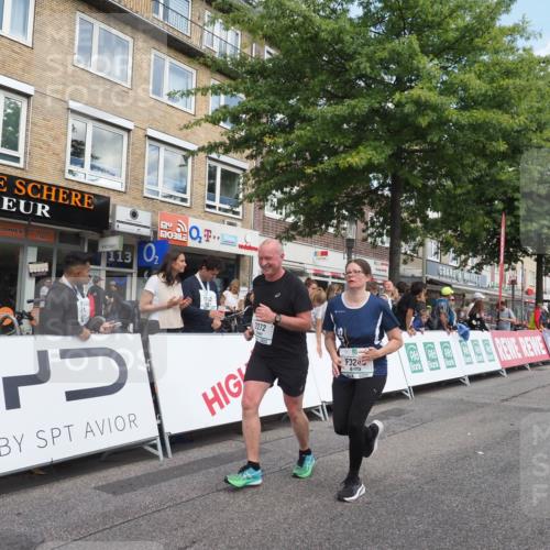 15.09.2024 - PSD Bank Halbmarathon Miley Keyser http://msf.ph/oto/7071403 15.09.2024 12:24:48 Ziel 793, 988, 2102, 2272, 3063, 3240, 3469 meine-sportfotos.de