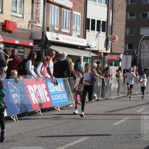 15.09.2024 - PSD Bank Halbmarathon Michael Strokosch http://msf.ph/oto/7071425 15.09.2024 10:28:04 Ziel 14, 43, 77, 84, 94, 132, 161, 208, 217, 230, 258, 262, 293 meine-sportfotos.de