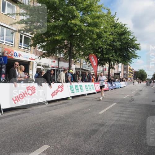 15.09.2024 - PSD Bank Halbmarathon Miley Keyser http://msf.ph/oto/7071436 15.09.2024 11:25:02 Ziel 635, 656, 1033, 1075, 2472 meine-sportfotos.de