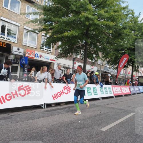 15.09.2024 - PSD Bank Halbmarathon Miley Keyser http://msf.ph/oto/7071439 15.09.2024 12:24:58 Ziel 793, 1409, 2272, 2336, 2771, 3101, 3240 meine-sportfotos.de