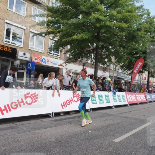 15.09.2024 - PSD Bank Halbmarathon Miley Keyser http://msf.ph/oto/7071444 15.09.2024 12:24:58 Ziel 793, 1409, 2272, 2336, 2771, 3101, 3240 meine-sportfotos.de