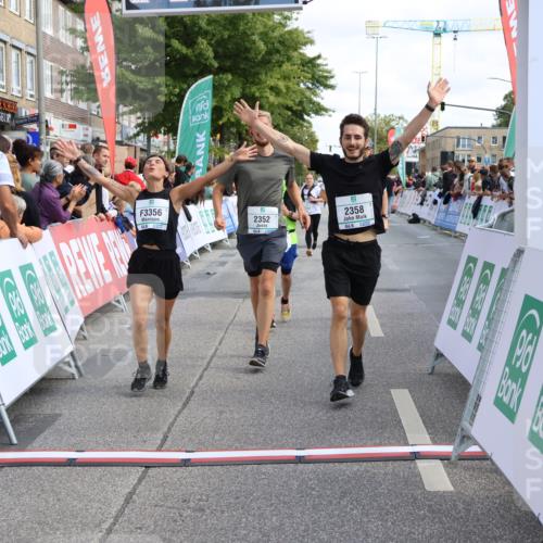 15.09.2024 - PSD Bank Halbmarathon Strokosch-Dieckow http://msf.ph/oto/7071466 15.09.2024 12:32:04 Ziel 2068, 2192, 2352, 2358, 2423, 3014, 3203, 3207, 3356, 3541 meine-sportfotos.de
