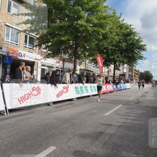 15.09.2024 - PSD Bank Halbmarathon Miley Keyser http://msf.ph/oto/7071474 15.09.2024 11:25:10 Ziel 635, 656, 692, 897, 1075, 2472 meine-sportfotos.de