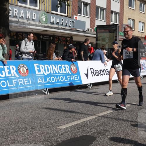 15.09.2024 - PSD Bank Halbmarathon Michael Strokosch http://msf.ph/oto/7071479 15.09.2024 12:10:21 Ziel 1211, 1649, 1752, 1836, 1881, 2028, 2143, 2546, 2547, 2828, 2833, 2877, 2915, 2985, 3077, 3147, 3506, 3538 meine-sportfotos.de
