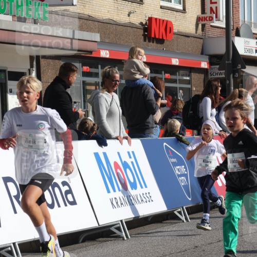 15.09.2024 - PSD Bank Halbmarathon Michael Strokosch http://msf.ph/oto/7071486 15.09.2024 10:28:09 Ziel 14, 84, 94, 132, 135, 161, 166, 208, 217, 258, 262, 285, 293 meine-sportfotos.de