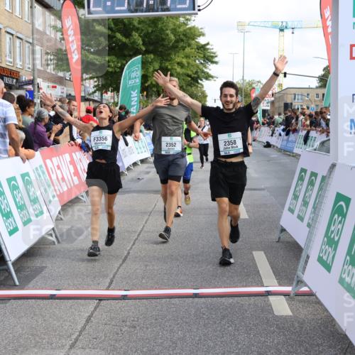 15.09.2024 - PSD Bank Halbmarathon Strokosch-Dieckow http://msf.ph/oto/7071496 15.09.2024 12:32:04 Ziel 2068, 2192, 2352, 2358, 2423, 3014, 3203, 3207, 3356, 3541 meine-sportfotos.de