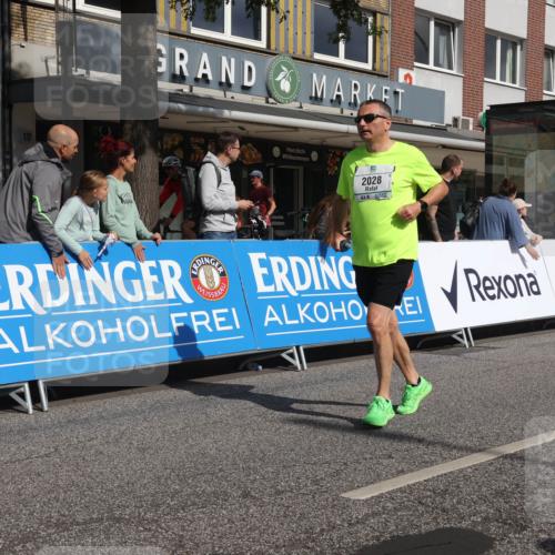 15.09.2024 - PSD Bank Halbmarathon Michael Strokosch http://msf.ph/oto/7071507 15.09.2024 12:10:23 Ziel 1211, 1649, 1752, 1836, 1881, 2028, 2143, 2546, 2547, 2828, 2833, 2877, 2985, 3077, 3147, 3506, 3538 meine-sportfotos.de
