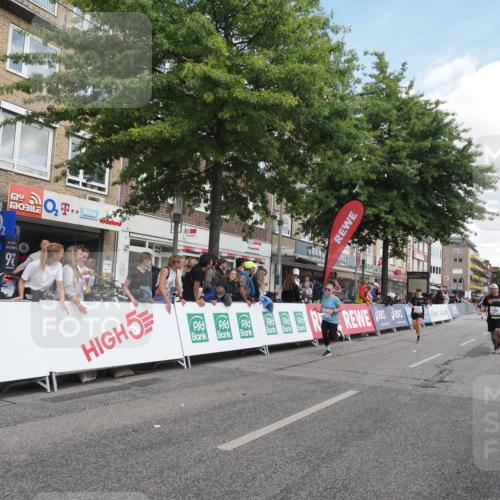 15.09.2024 - PSD Bank Halbmarathon Miley Keyser http://msf.ph/oto/7071510 15.09.2024 12:25:04 Ziel 793, 1409, 2255, 2336, 2771, 3101, 3298 meine-sportfotos.de