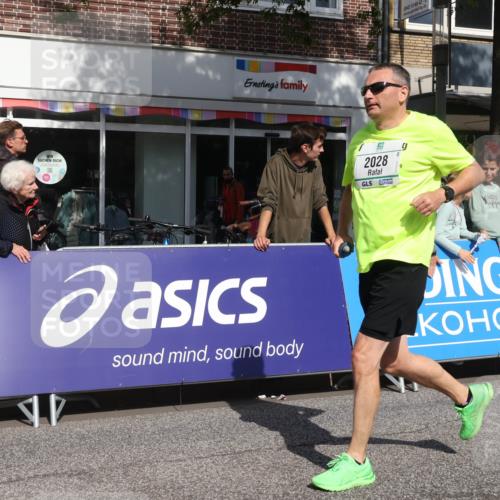 15.09.2024 - PSD Bank Halbmarathon Michael Strokosch http://msf.ph/oto/7071521 15.09.2024 12:10:24 Ziel 1211, 1649, 1752, 1836, 1881, 2028, 2143, 2828, 2833, 2877, 2985, 3077, 3147, 3506, 3538 meine-sportfotos.de