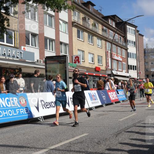 15.09.2024 - PSD Bank Halbmarathon Michael Strokosch http://msf.ph/oto/7071526 15.09.2024 12:10:25 Ziel 1211, 1649, 1752, 1836, 1881, 2028, 2143, 2828, 2833, 2877, 2985, 3077, 3147, 3506, 3538 meine-sportfotos.de