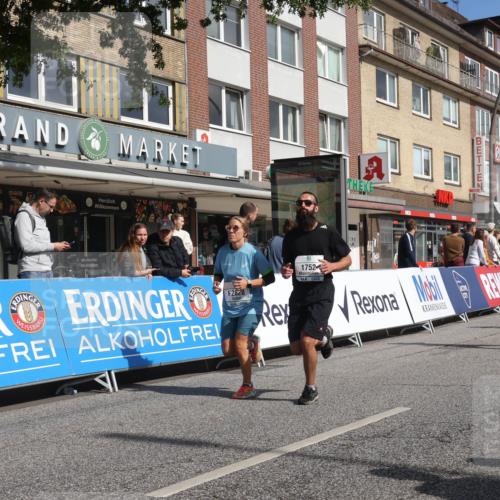 15.09.2024 - PSD Bank Halbmarathon Michael Strokosch http://msf.ph/oto/7071534 15.09.2024 12:10:25 Ziel 1211, 1649, 1752, 1836, 1881, 2028, 2143, 2828, 2833, 2877, 2985, 3077, 3147, 3506, 3538 meine-sportfotos.de