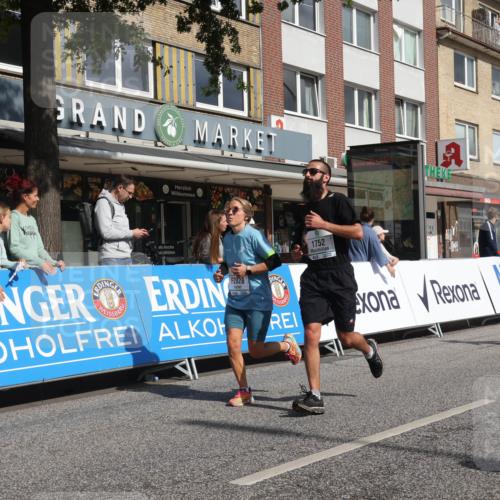 15.09.2024 - PSD Bank Halbmarathon Michael Strokosch http://msf.ph/oto/7071539 15.09.2024 12:10:26 Ziel 1211, 1649, 1752, 1836, 1881, 2028, 2143, 2828, 2833, 2877, 2985, 3077, 3147, 3506 meine-sportfotos.de