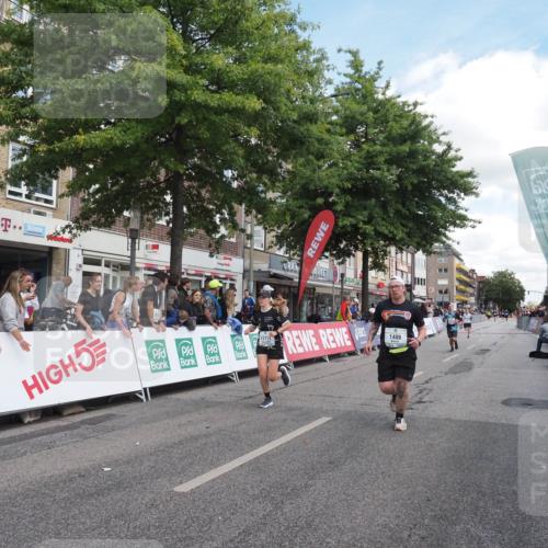 15.09.2024 - PSD Bank Halbmarathon Miley Keyser http://msf.ph/oto/7071563 15.09.2024 12:25:07 Ziel 793, 1409, 2255, 2336, 2771, 3101, 3298 meine-sportfotos.de