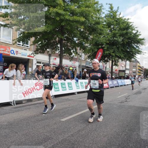 15.09.2024 - PSD Bank Halbmarathon Miley Keyser http://msf.ph/oto/7071591 15.09.2024 12:25:07 Ziel 793, 1409, 2255, 2336, 2771, 3101, 3298 meine-sportfotos.de