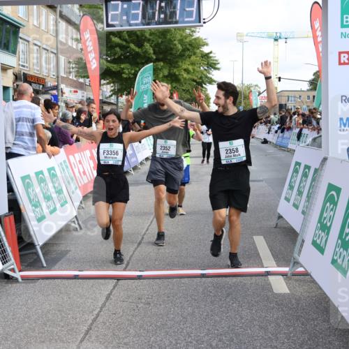 15.09.2024 - PSD Bank Halbmarathon Strokosch-Dieckow http://msf.ph/oto/7071612 15.09.2024 12:32:04 Ziel 2068, 2192, 2352, 2358, 2423, 3014, 3203, 3207, 3356, 3541 meine-sportfotos.de