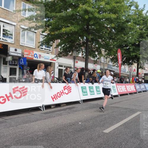 15.09.2024 - PSD Bank Halbmarathon Miley Keyser http://msf.ph/oto/7071628 15.09.2024 12:25:13 Ziel 1409, 2255, 2267, 2336, 2771, 3101, 3298 meine-sportfotos.de