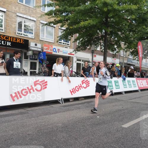 15.09.2024 - PSD Bank Halbmarathon Miley Keyser http://msf.ph/oto/7071640 15.09.2024 12:25:13 Ziel 1409, 2255, 2267, 2336, 2771, 3101, 3298 meine-sportfotos.de