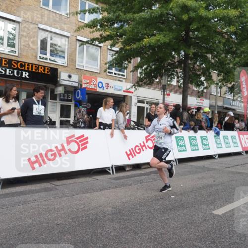 15.09.2024 - PSD Bank Halbmarathon Miley Keyser http://msf.ph/oto/7071644 15.09.2024 12:25:13 Ziel 1409, 2255, 2267, 2336, 2771, 3101, 3298 meine-sportfotos.de