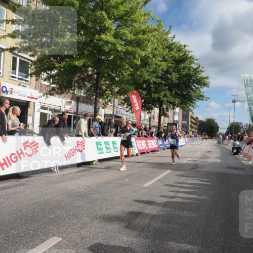15.09.2024 - PSD Bank Halbmarathon Miley Keyser http://msf.ph/oto/7071664 15.09.2024 11:25:27 Ziel 692, 709, 888, 897, 1069, 1096 meine-sportfotos.de