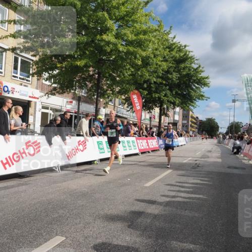 15.09.2024 - PSD Bank Halbmarathon Miley Keyser http://msf.ph/oto/7071673 15.09.2024 11:25:28 Ziel 692, 709, 882, 888, 1069, 1096 meine-sportfotos.de