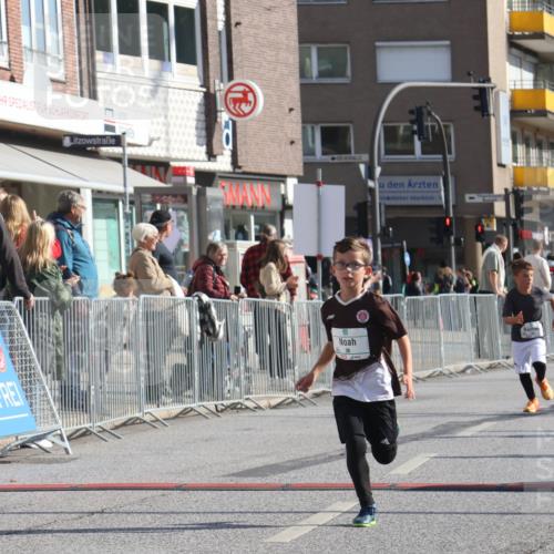 15.09.2024 - PSD Bank Halbmarathon Michael Strokosch http://msf.ph/oto/7071709 15.09.2024 10:28:31 Ziel 26, 45, 89, 92, 149, 162, 183, 184, 192, 243, 273 meine-sportfotos.de