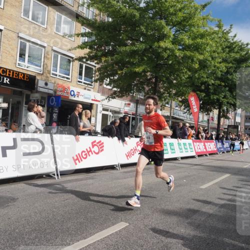 15.09.2024 - PSD Bank Halbmarathon Miley Keyser http://msf.ph/oto/7071736 15.09.2024 11:25:39 Ziel 882, 888, 1069, 2616 meine-sportfotos.de
