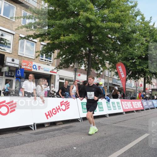 15.09.2024 - PSD Bank Halbmarathon Miley Keyser http://msf.ph/oto/7071738 15.09.2024 12:25:34 Ziel 1841, 2239, 2250, 2267, 2386, 2442, 3283 meine-sportfotos.de