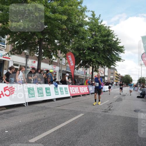 15.09.2024 - PSD Bank Halbmarathon Miley Keyser http://msf.ph/oto/7071751 15.09.2024 12:25:37 Ziel 1841, 2239, 2250, 2386, 2442, 3283 meine-sportfotos.de