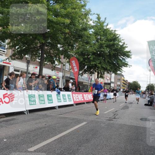 15.09.2024 - PSD Bank Halbmarathon Miley Keyser http://msf.ph/oto/7071764 15.09.2024 12:25:37 Ziel 1841, 2239, 2250, 2386, 2442, 3283 meine-sportfotos.de