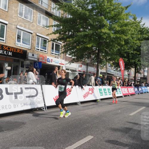 15.09.2024 - PSD Bank Halbmarathon Miley Keyser http://msf.ph/oto/7071766 15.09.2024 11:25:42 Ziel 882, 888, 1069, 2616 meine-sportfotos.de