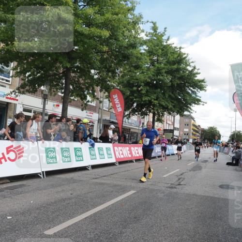 15.09.2024 - PSD Bank Halbmarathon Miley Keyser http://msf.ph/oto/7071768 15.09.2024 12:25:37 Ziel 1841, 2239, 2250, 2386, 2442, 3283 meine-sportfotos.de