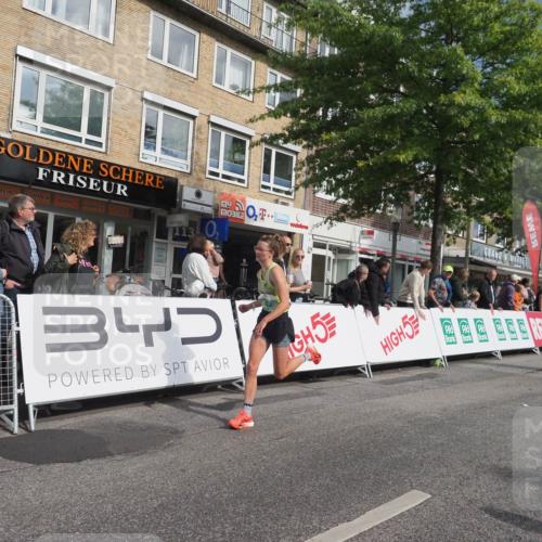15.09.2024 - PSD Bank Halbmarathon Miley Keyser http://msf.ph/oto/7071802 15.09.2024 11:25:43 Ziel 723, 882, 888, 1069, 2616 meine-sportfotos.de