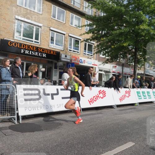 15.09.2024 - PSD Bank Halbmarathon Miley Keyser http://msf.ph/oto/7071807 15.09.2024 11:25:43 Ziel 723, 882, 888, 1069, 2616 meine-sportfotos.de