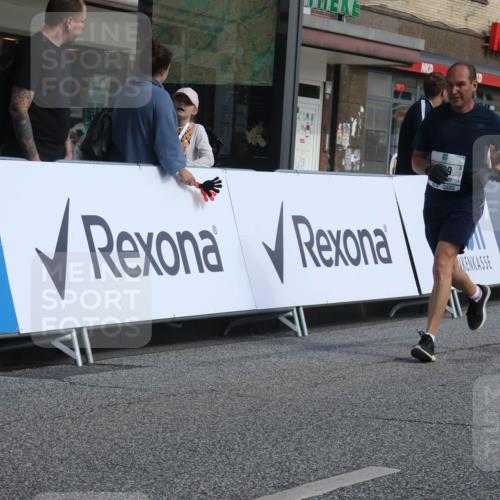15.09.2024 - PSD Bank Halbmarathon Michael Strokosch http://msf.ph/oto/7071811 15.09.2024 12:10:49 Ziel 776, 1932, 1999, 2059, 2107, 2268, 2940 meine-sportfotos.de