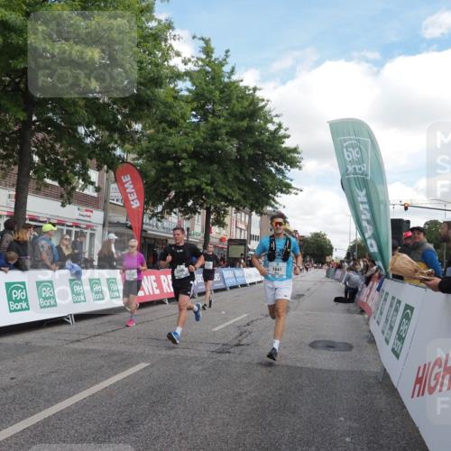 15.09.2024 - PSD Bank Halbmarathon Miley Keyser http://msf.ph/oto/7071814 15.09.2024 12:25:40 Ziel 1153, 1841, 2239, 2250, 2386, 2442, 3283 meine-sportfotos.de