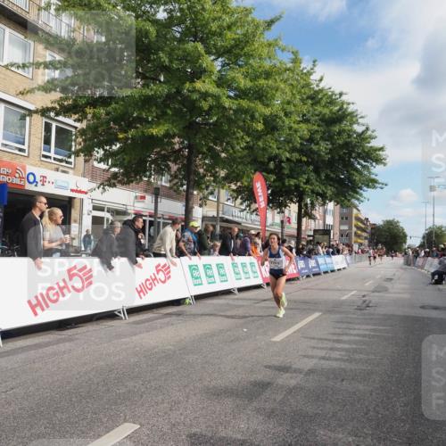 15.09.2024 - PSD Bank Halbmarathon Miley Keyser http://msf.ph/oto/7071826 15.09.2024 11:25:51 Ziel 670, 671, 723, 1025, 2616 meine-sportfotos.de