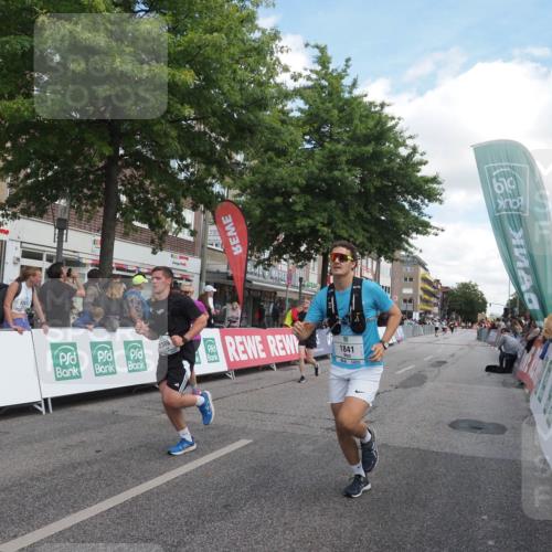 15.09.2024 - PSD Bank Halbmarathon Miley Keyser http://msf.ph/oto/7071834 15.09.2024 12:25:40 Ziel 1153, 1841, 2239, 2250, 2386, 2442, 3283 meine-sportfotos.de