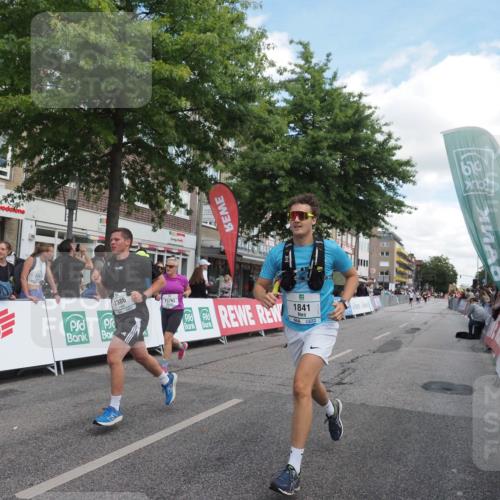 15.09.2024 - PSD Bank Halbmarathon Miley Keyser http://msf.ph/oto/7071838 15.09.2024 12:25:40 Ziel 1153, 1841, 2239, 2250, 2386, 2442, 3283 meine-sportfotos.de