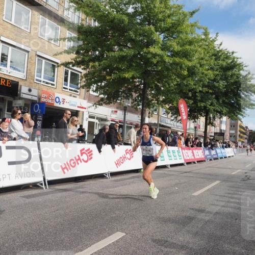 15.09.2024 - PSD Bank Halbmarathon Miley Keyser http://msf.ph/oto/7071845 15.09.2024 11:25:51 Ziel 670, 671, 723, 1025, 2616 meine-sportfotos.de