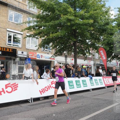 15.09.2024 - PSD Bank Halbmarathon Miley Keyser http://msf.ph/oto/7071853 15.09.2024 12:25:41 Ziel 1153, 1841, 2239, 2250, 2386, 2442, 3283 meine-sportfotos.de