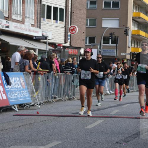 15.09.2024 - PSD Bank Halbmarathon Michael Strokosch http://msf.ph/oto/7071858 15.09.2024 12:10:54 Ziel 776, 1861, 1999, 2107, 2218, 2268, 2455, 2940, 3520 meine-sportfotos.de