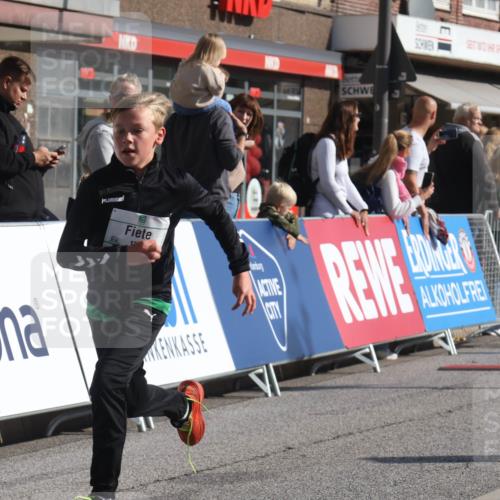 15.09.2024 - PSD Bank Halbmarathon Michael Strokosch http://msf.ph/oto/7071860 15.09.2024 10:28:45 Ziel 130, 140, 162, 205, 235, 273, 305 meine-sportfotos.de