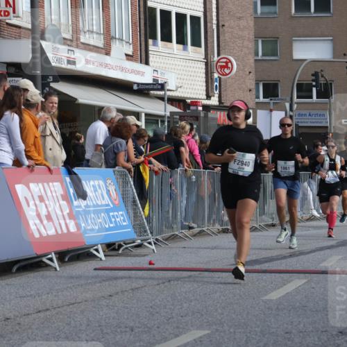 15.09.2024 - PSD Bank Halbmarathon Michael Strokosch http://msf.ph/oto/7071866 15.09.2024 12:10:54 Ziel 776, 1861, 1999, 2107, 2218, 2268, 2455, 2940, 3520 meine-sportfotos.de