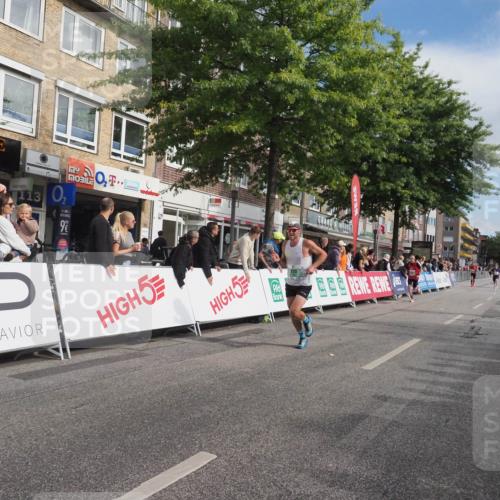 15.09.2024 - PSD Bank Halbmarathon Miley Keyser http://msf.ph/oto/7071880 15.09.2024 11:25:59 Ziel 670, 671, 723, 1025 meine-sportfotos.de